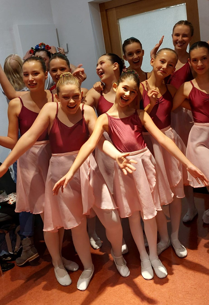 Unterstufe%20Walzer%20Gruppenbild4